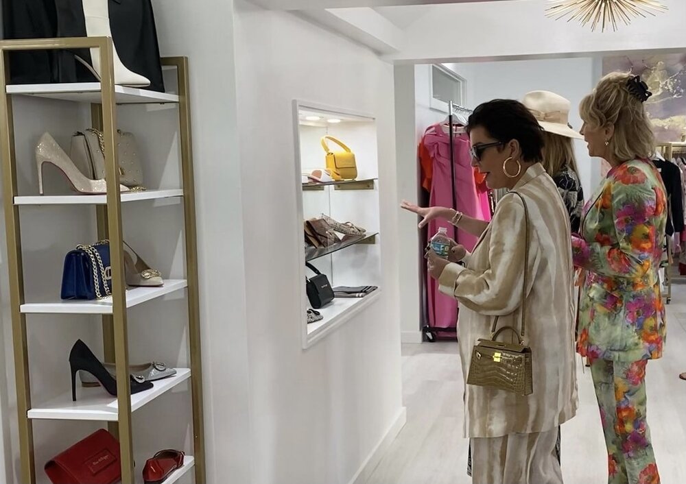 Gold Wall Mounted Shoe Rack Retail Display