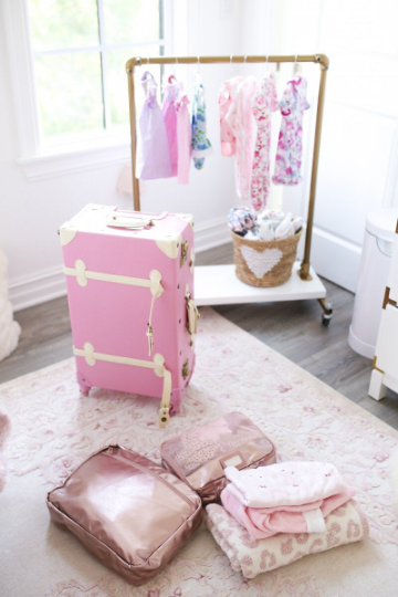 Childrens Clothing Rack
