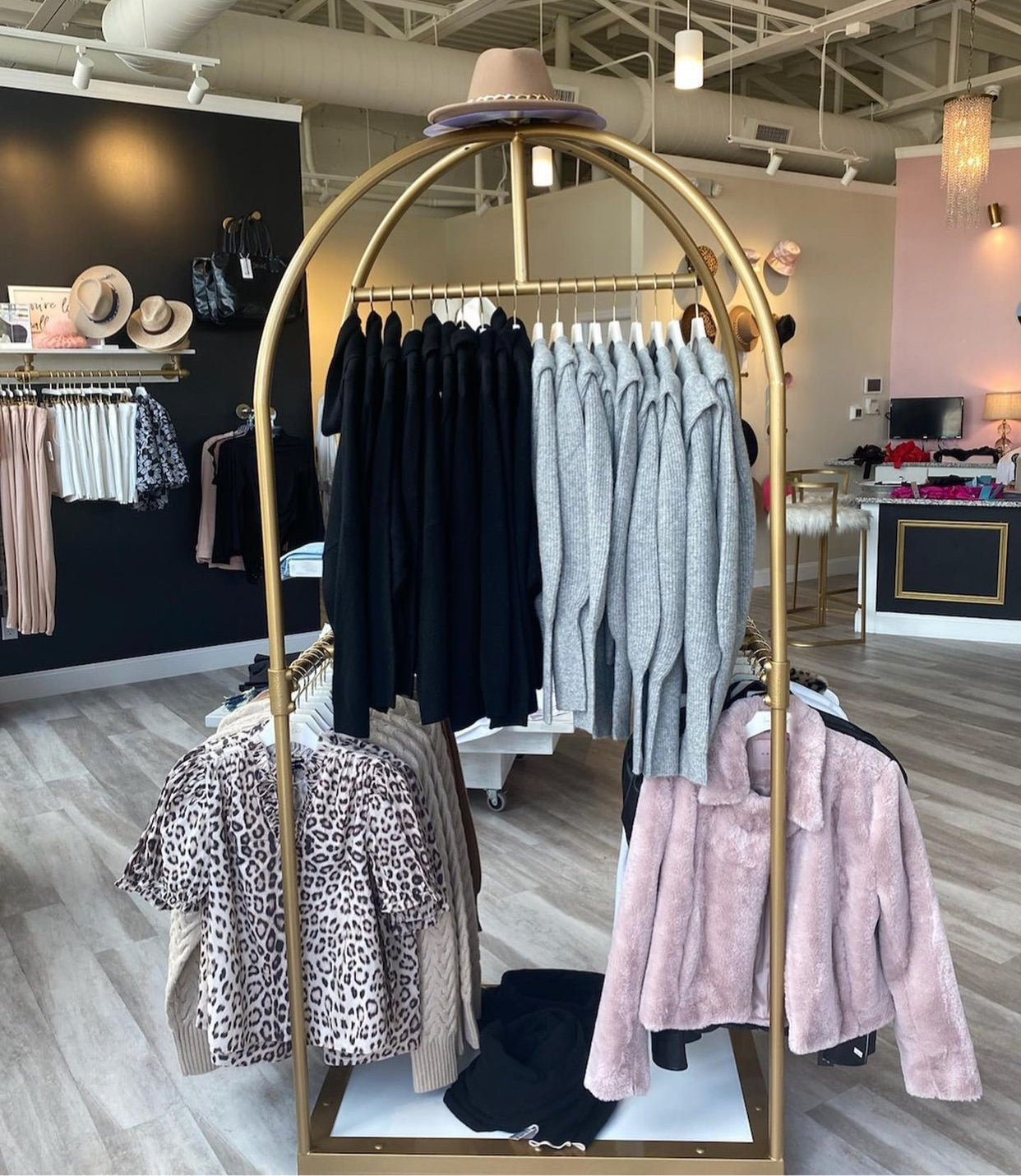 Bellhop Retail Display Rack